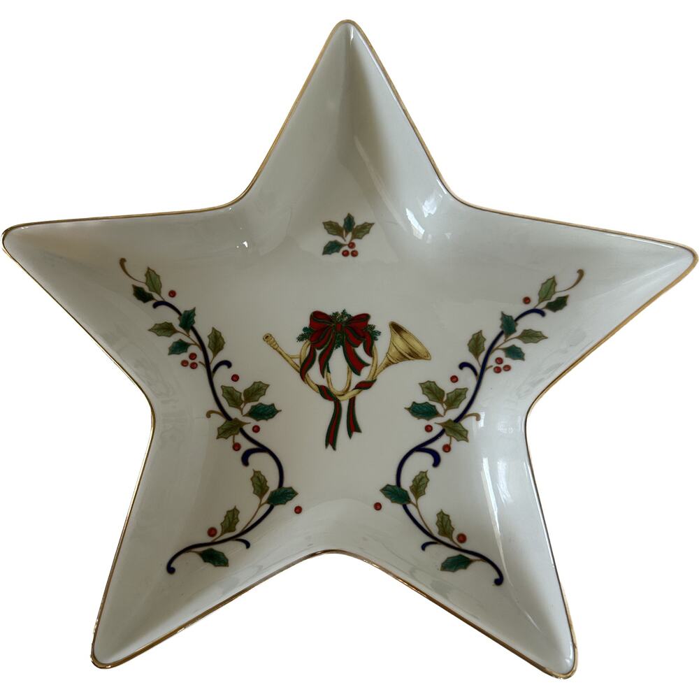 Holiday Bloom Star Shaped Candy Dish 9" fine china Mikasa, Bugle & Holly Pattern
